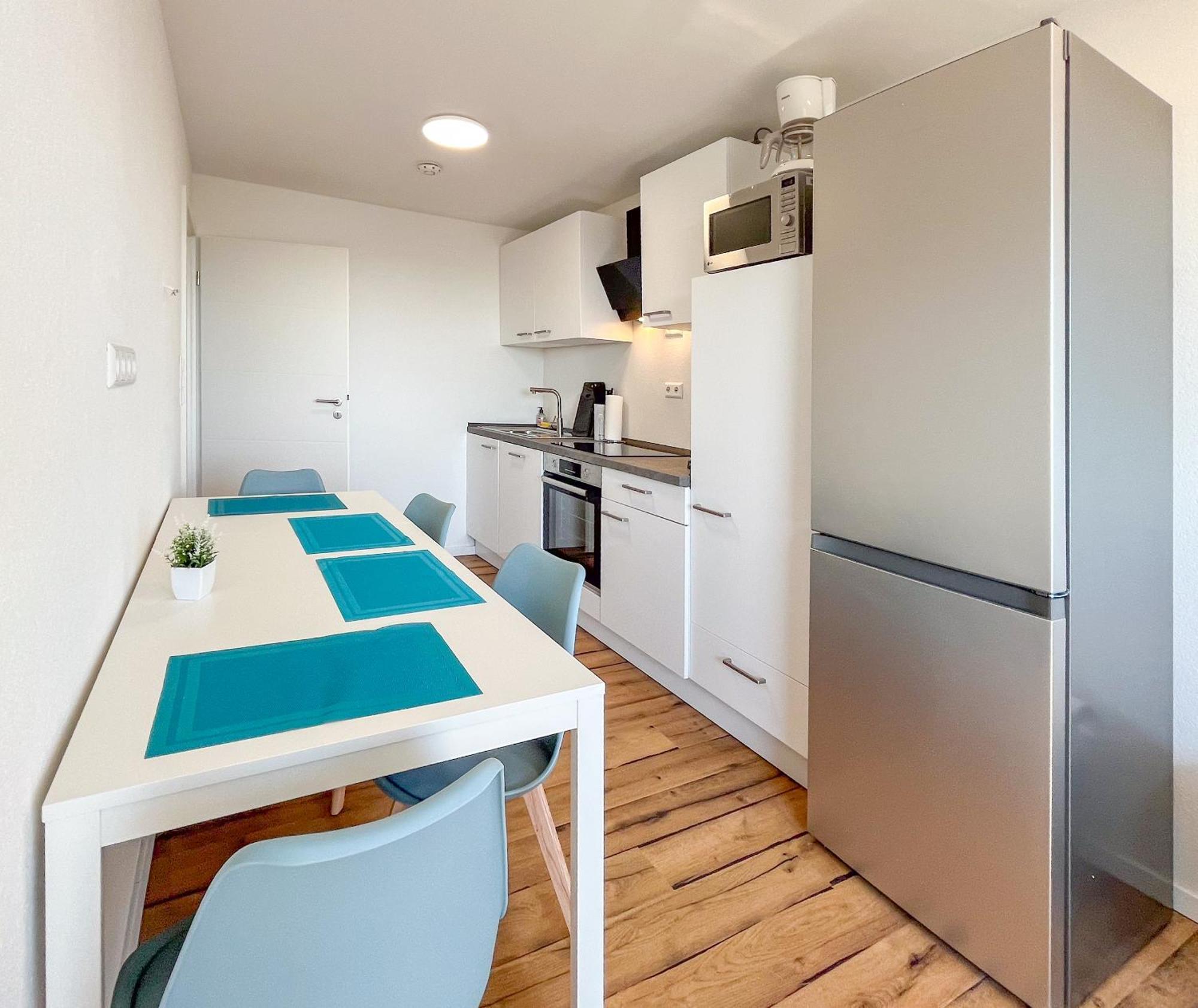 Rosenberg-Suites - Zentral, Stellplatz, Grosse Terasse, Business & Privat Heilbronn Exteriör bild